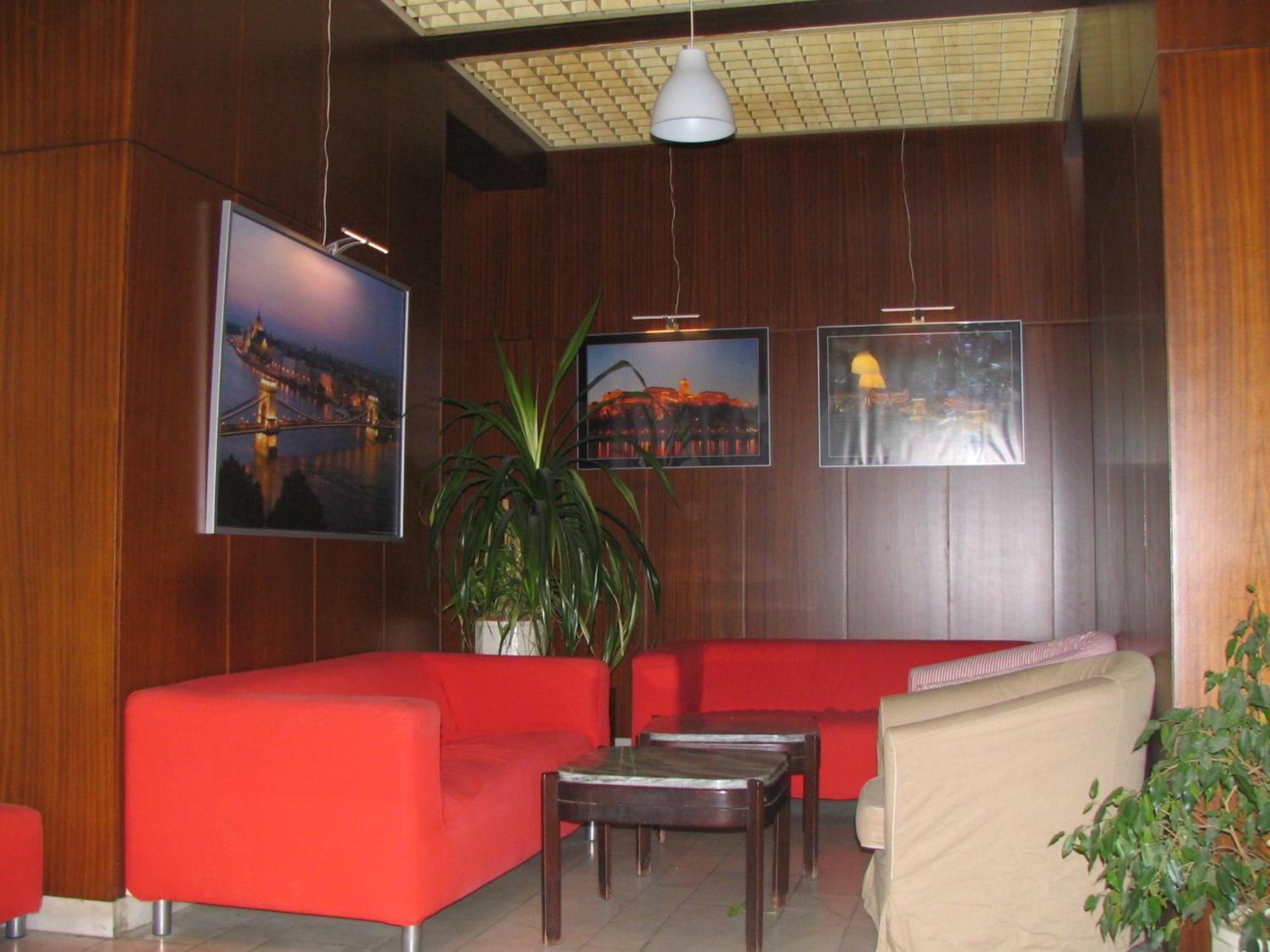 Apartments Leslie Budapest Extérieur photo