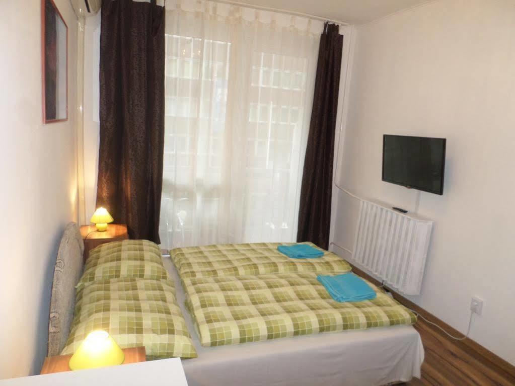 Apartments Leslie Budapest Extérieur photo