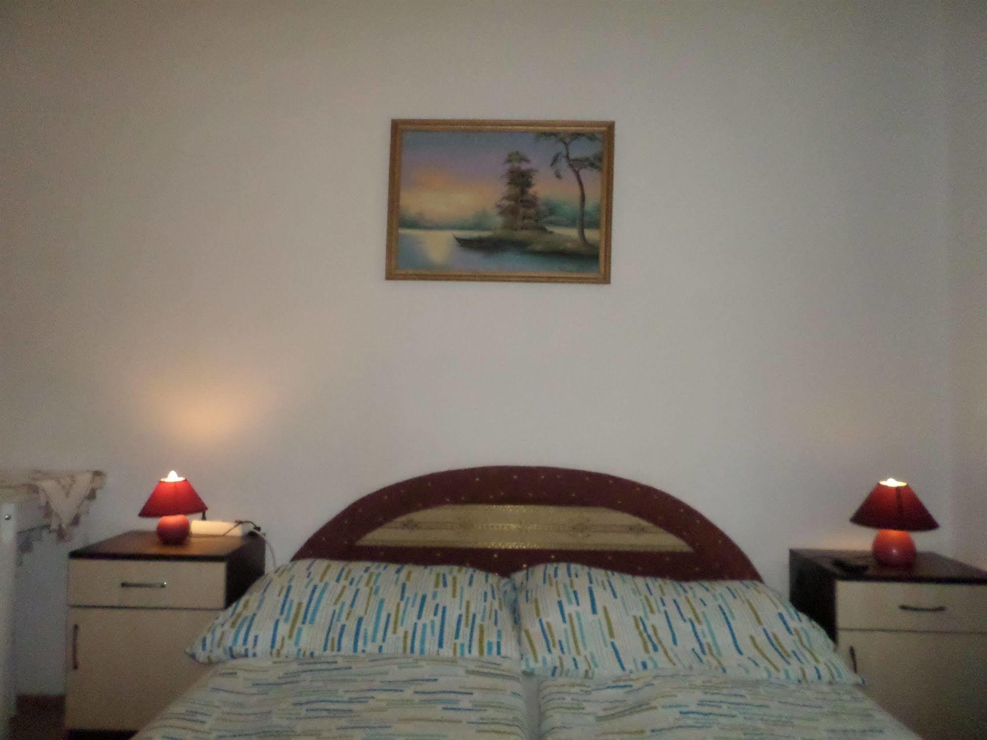 Apartments Leslie Budapest Extérieur photo