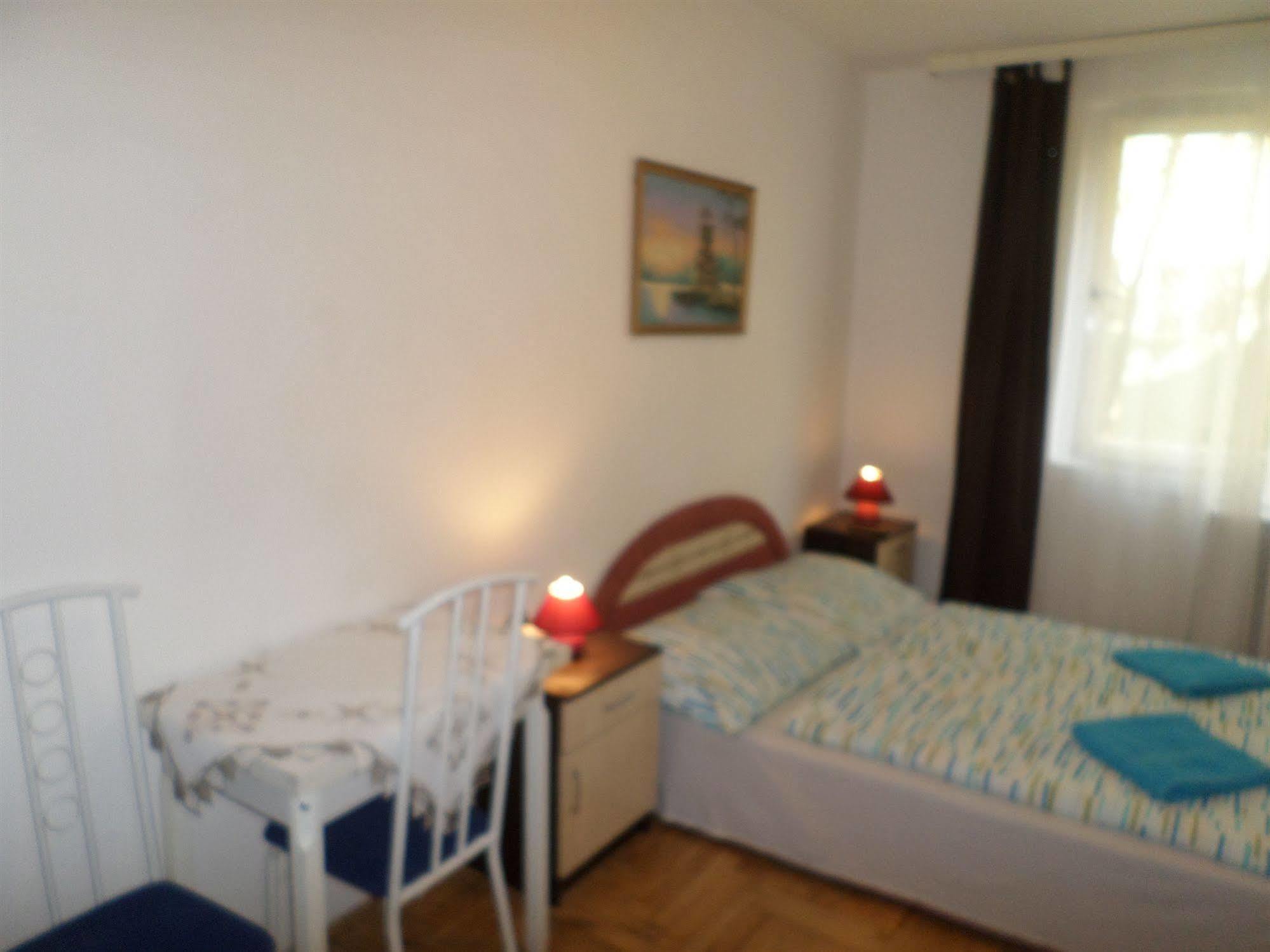 Apartments Leslie Budapest Extérieur photo